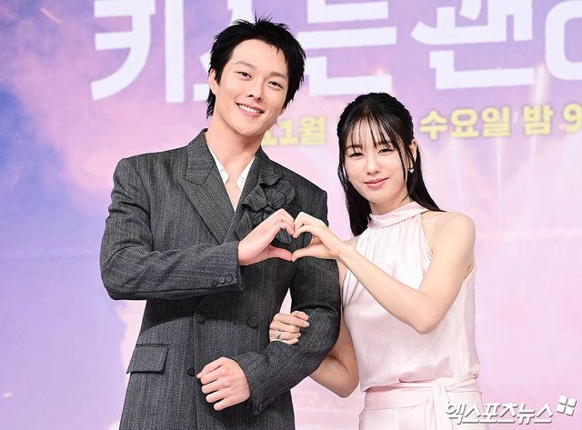 장기용, 안은진