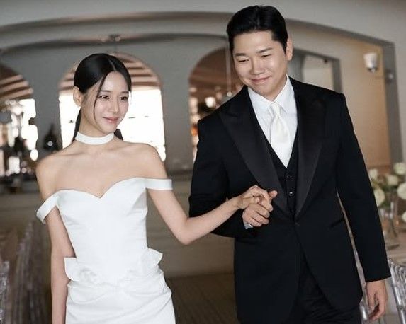 22기 옥순, 경수 웨딩화보