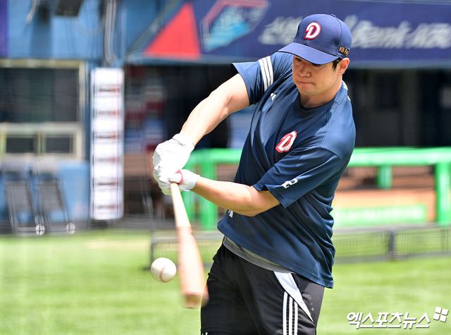 2025시즌 종료 후 두산 베어스를 떠나 SSG 랜더스에 새 둥지를 튼 김재환. 사진 엑스포츠뉴스 DB