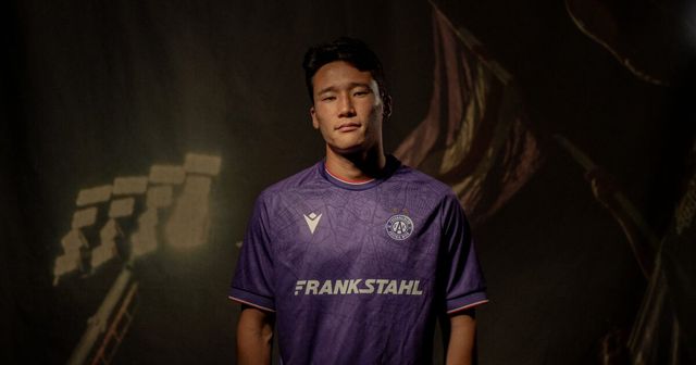 국가대표 풀백 이태석이 소속팀 아우스트리아 빈에서 환상적인 프리킥으로 시즌 2호골을 신고했다. 이태석은 7일(한국시간) 오스트리아 볼프스베르크의 라반탈 아레나에서 열린 볼프스베르거와의 2025-2026시즌 오스트리아 분데스리가 16라운드 원정 경기에서 0-2로 뒤지던 후반 28분 추격골을 터뜨렸다. SNS