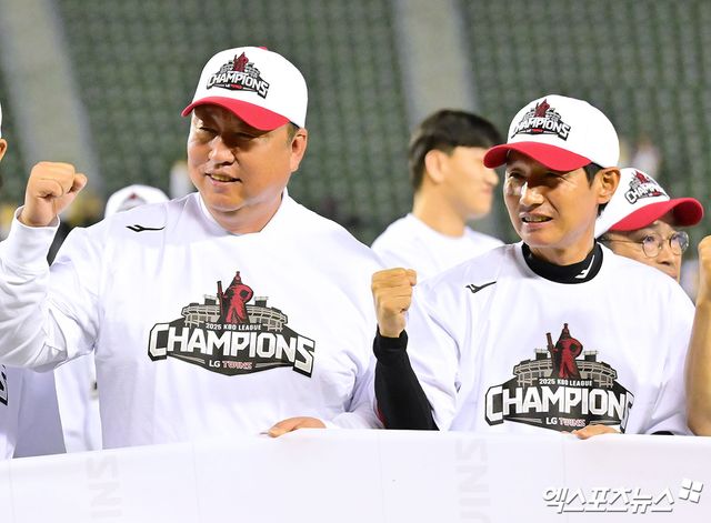 LG 트윈스가 '우승 주역' 외야수 홍창기와 포수 박동원과의 비FA 다년계약을 검토할 전망이다. 차명석 LG 단장은 "박동원, 홍창기와 당연히 다년계약을 하고 싶다"고 의지를 드러냈다. 엑스포츠뉴스 DB