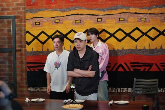 넷플릭스 '케냐 간 세끼'