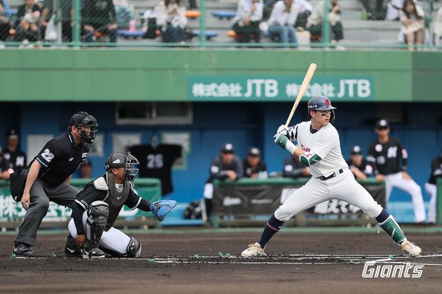 ​​롯데는 오는 11일 오전 9시부터 일본 스프링캠프 팬 참관단을 모집한다. 롯데 자이언츠