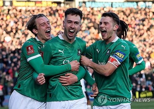 리버풀이 10일(한국시간) 영국 플리머스에 있는 홈파크에서 열린 플리머스 아가일과의 2024-2025시즌 FA컵 4라운드 경기에서 충격 패를 당했다.&nbsp;연합뉴스