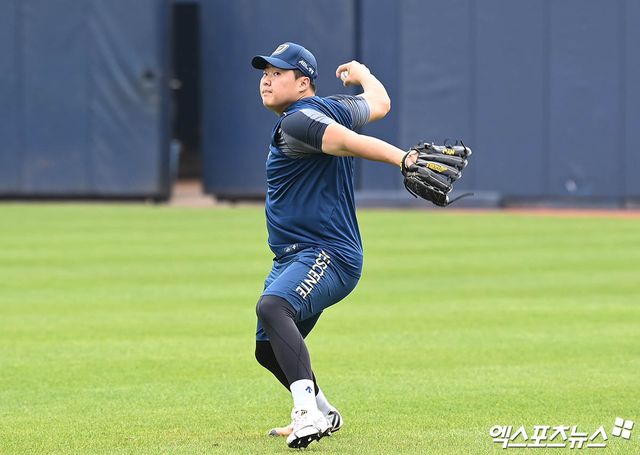 NC 투수 한재승은 지난해 커리어하이를 이어 좀 더 발전하려 한다. 이용훈 투수코치의 많은 칭찬 속에 발전하고 있다. 엑스포츠뉴스 DB