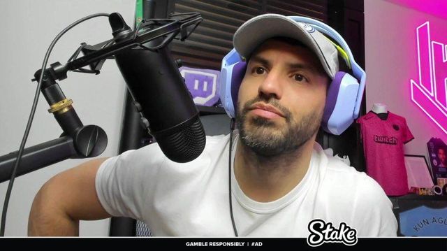 맨체스터 시티가 12일(한국시간) 영국 맨체스터에 있는 에티하드 스타디움에서 열린 레알 마드리드(스페인)와의 2024-2025시즌 유럽축구연맹(UEFA) 챔피언스리그 16강 플레이오프 1차전에서 2-3으로 대역전패를 당했다.&nbsp;큰일난 건 맨시티, 그리고 세르히오 아구에로도 있다. SNS