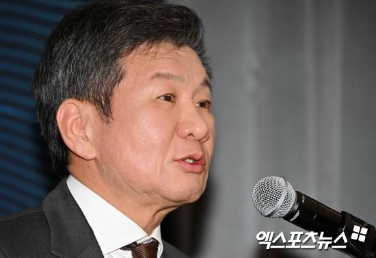 정몽규 후보 선거사무소는 "제55대 대한축구협회장 선거 후보 토론회에 참여하지 않기로 결정했다"고 13일 알렸다.&nbsp;엑스포츠뉴스DB