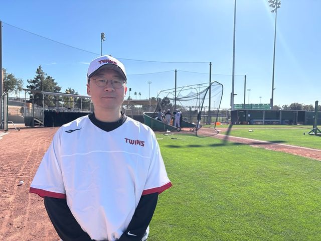 LG 필드닥터로 활동 중인 금정섭 세종 스포츠 정형외과 원장은 지난 9일 미국 애리조나를 방문해 3박 4일간 선수단의 몸 상태를 점검했다. LG 트윈스