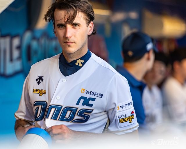 지난해 NC에서 뛰었던 투수 하트는 14일(한국시간) 샌디에이고에 입단해 메이저리그 복귀를 이뤄냈다. 5선발 경쟁을 펼치는 그가 선발진에 활력을 불어넣을지 많은 관심이 쏠리고 있다. NC 다이노스 