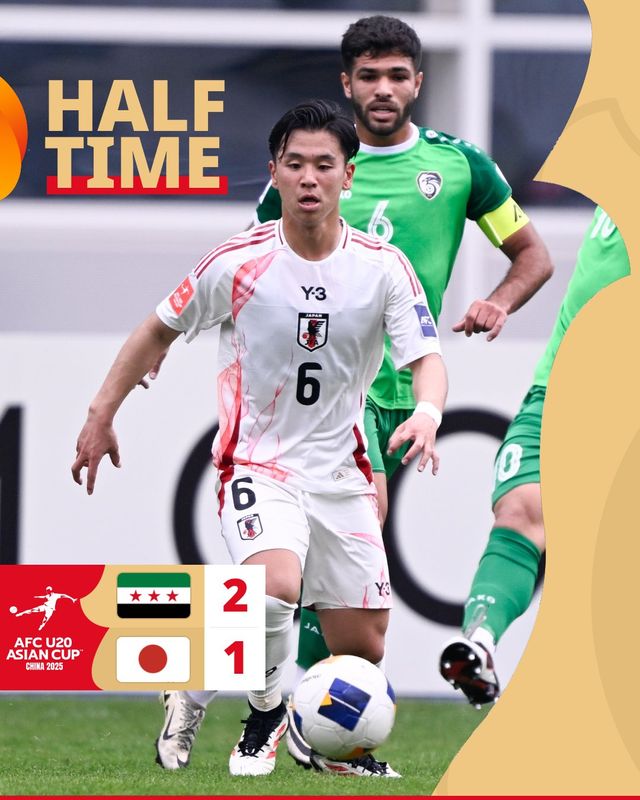 일본 20세 이하(U-20 축구 대표팀이 17일(한국시간) 중국 선전에 있는 룽화 스포츠 센터에서 열린 시리아와의 2024 아시아축구연맹(AFC) U-20 아시안컵 조별리그 D조 2차전에서 2-2로 충격적인 무승부를 거뒀다.&nbsp;AFC