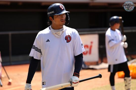 두산 베어스 외야수 김대한이 호주 1차 스프링캠프를 마친 뒤 퓨처스팀 스프링캠프로 이동해 2025시즌 준비를 이어간다. 두산 베어스