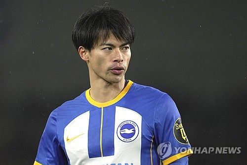 영국 매체 TBR 풋볼이 18일(한국시간) 미토마가 브라이턴에게 유럽축구연맹(UEFA) 챔피언스리그에 출전하는 구단으로 떠나는 데 열려 있다고 알렸다고 보도했다.&nbsp;연합뉴스