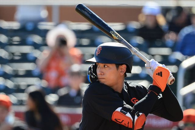 샌프란시스코 외야수 이정후는 다가올 2025시즌 많은 기대를 받고 있다. 이제 막 부상에서 복귀했지만, 공수주 모두에서 여러 임무를 수행해야 할 것으로 보인다. 연합뉴스