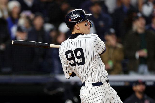 그동안 미국 대표팀과 인연을 맺지 못했던 미국프로야구 메이저리그 뉴욕 양키스 외야수 애런 저지가 2026 월드베이스볼클래식에 출전하고 싶다는 의사를 내비쳤다. 미국 매체 FOX스포츠와 인터뷰를 진행한 저지는 2023년 대회에서 우승을 놓친 미국이 2026년 대회에서 우승해야 한다며 국가를 대표하는 건 멋진 일이라고 표현했다. AFP 연합뉴스