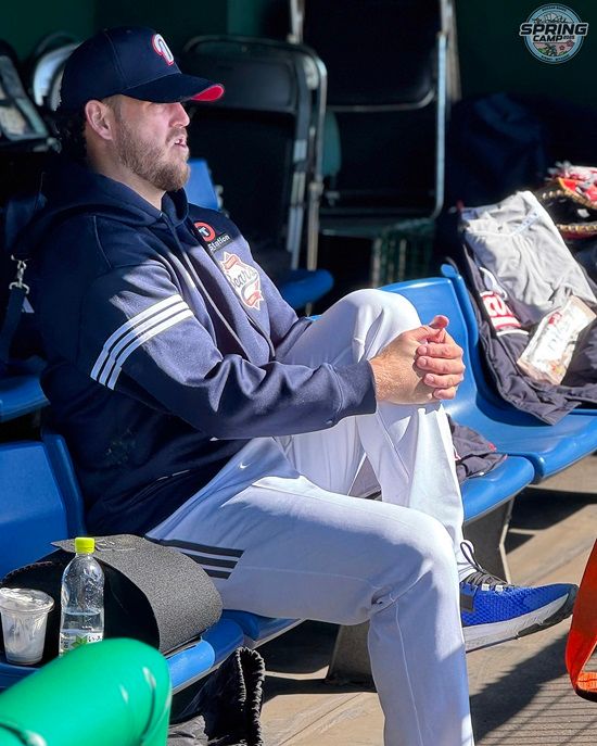 두산 베어스 외국인 투수 콜 어빈이 24일 요미우리 2군전에서 첫 실전 투구에 나선다. 두산 베어스
