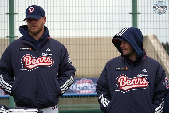 두산 베어스 외국인 투수 콜 어빈이 24일 요미우리 2군전에서 첫 실전 투구에 나선다. 두산 베어스