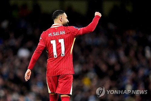 리버풀이 24일(한국시간) 영국 맨체스터에 있는 에티하드 스타디움에서 열린 맨체스터 시티와의 2024-2025시즌 프리미어리그 26라운드 원정 경기에서 2-0으로 승리했다.연합뉴스