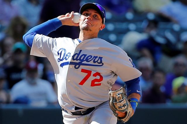 LA 다저스 내야수 미겔 로하스가 27일 미국 애리조나주 피오리아에 위치한 일식집에서 오타니 쇼헤이, 야마모토 요시노부, 사사키 로키 등 다저스에서 뛰고 있는 아시아 출신 선수들과 저녁 식사 자리를 마련했다. 김혜성도 이 자리에 함께했던 것으로 전해졌다. AP 연합뉴스