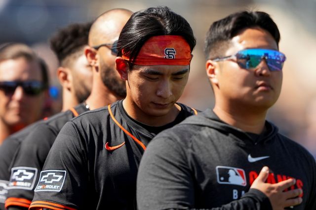 샌프란시스코 자이언츠 외야수 이정후가 28일 미국 애리조나주 피오리아에 위치한 피오리아 스포츠 콤플렉스에서 열린 2025 미국프로야구 메이저리그 시애틀 매리너스와의 시범경기에 3번타자 겸 중견수로 선발 출전해 2타수 무안타 1볼넷 1득점을 기록했다. AP 연합뉴스