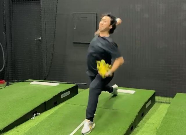 FA 투수 문성현이 올겨울 비시즌 개인 투구 훈련을 소화하고 있다. 문성현 제공