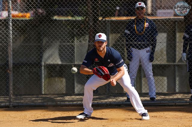 두산 베어스 새 외국인 투수 콜 어빈이 호주 시드니 스프링캠프 훈련에 임하고 있다. 두산 베어스