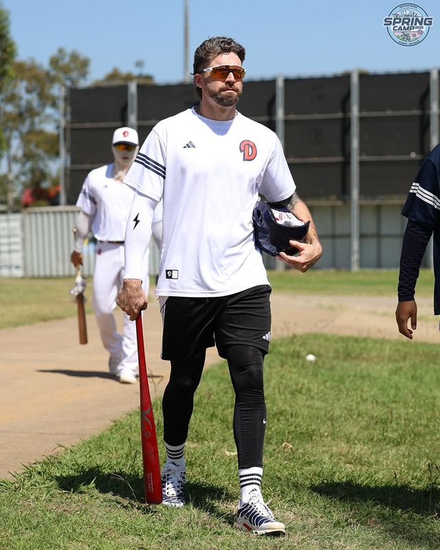 두산 베어스 새 외국인 타자 제이크 케이브가 호주 시드니 스프링캠프 훈련에 임하고 있다. 두산 베어스