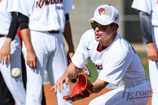 키움 투수 원종현은 4년 25억원 전액 보장을 받으며 FA 이적했다. 다만, 부상에 발목이 잡혀 제 기량을 보여주지 못했다. 선수 개인과 팀 모두에 중요할 2025시즌이다. 키움 히어로즈