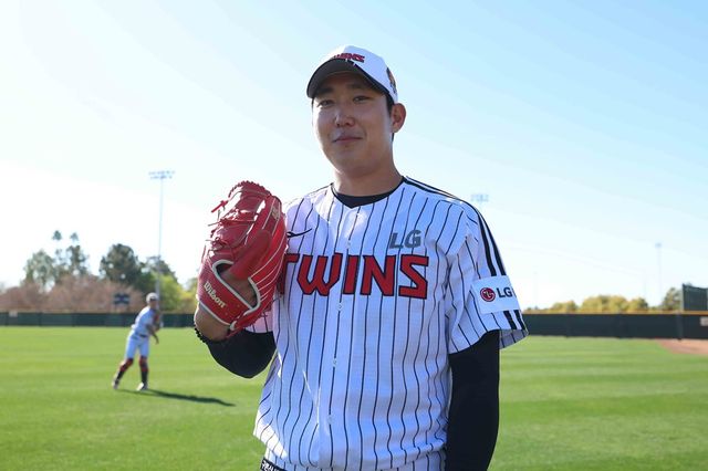 LG 트윈스 투수 손주영이 7일 미국 애리조나 스프링캠프에서 두 번째 불펜 투구를 소화했다. LG 트윈스