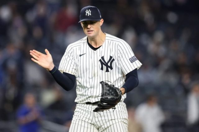 미국프로야구 메이저리그 뉴욕 메츠가 올스타 출신 우완투수 클레이 홈즈와 3년 총액 3800만 달러 계약에 합의했다. 그동안 홈즈는 주로 불펜투수로 나섰으나 메츠는 홈즈를 선발로 활용할 계획이다. AFP 연합뉴스