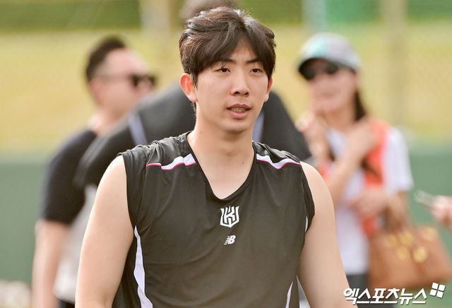 KT 위즈 투수 오원석. 일본 오키나와, 김한준 기자