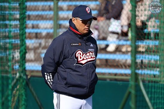 두산 베어스 이승엽 감독이 1군과 2군 스프링캠프 막판 명단 이동을 결정했다. 두산 베어스 