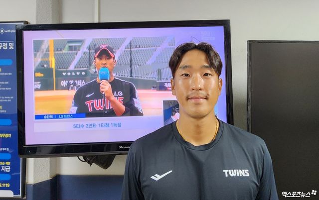 LG 외야수 송찬의는 10일 사직구장에서 열린 '2025 신한 SOL Bank KBO 시범경기' 롯데와 시범경기에서 6번타자 좌익수로 선발 출전한다. 시범경기 기간 왼손 투수 상대 기회를 받을 전망이다. 사직, 박정현 기자