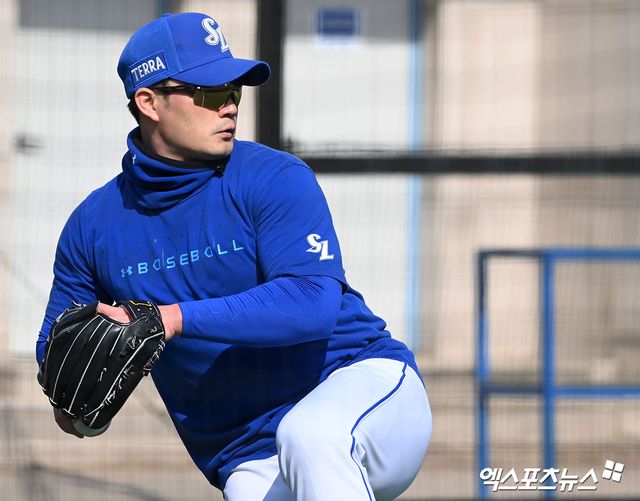 9일 오후 경북 경산 삼성라이온즈볼파크에서 진행된 삼성 라이온즈의 스프링캠프, 삼성 오승환이 훈련에 임하고 있다. 엑스포츠뉴스 DB