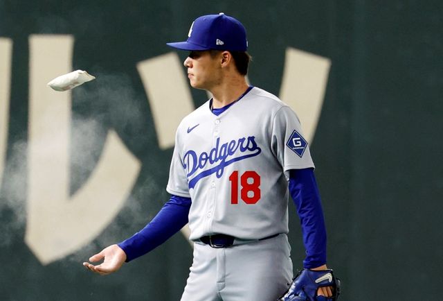 LA 다저스 야마모토 요시노부가 18일과 일본 도쿄돔에서 열리는 2025 미국프로야구 메이저리그 정규시즌 개막 2연전 도쿄시리즈 첫 경기에 선발 등판한다. EPA 연합뉴스