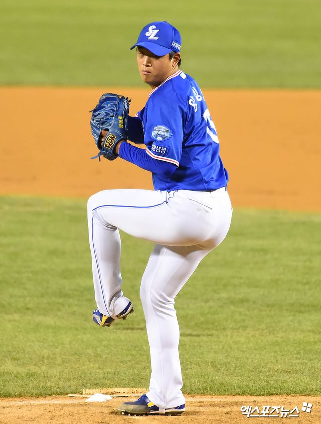 삼성 라이온즈 양창섭이 정규시즌 경기에 등판해 투구하고 있다. 엑스포츠뉴스 DB