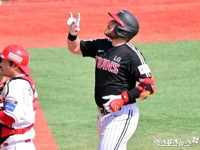 LG 내야수 오스틴은 2025시즌에도 타선의 중심을 잡아주리라 많은 기대를 받고 있다. 엑스포츠뉴스 DB