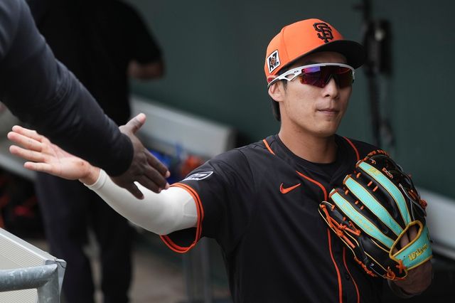 샌프란시스코 자이언츠 외야수 이정후가 이르면 22일 클리블랜드 가디언스전에 복귀할 전망이다. 밥 멜빈 샌프란시스코 감독은 20일 취재진과 만나 이정후가 22일 복귀할 수 있을 것이라고 얘기했으며, 28일 정규시즌 개막전에 출전할 수 있도록 이정후에게 충분한 시간을 주겠다고 전했다. AP 연합뉴스