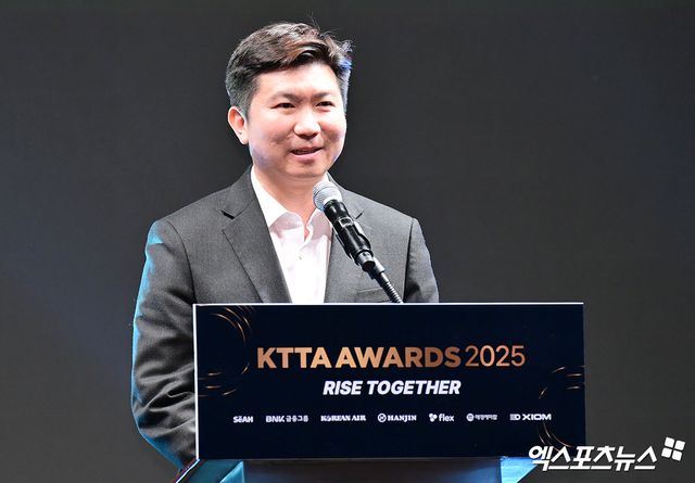 유승민 대한체육회장이 오는 4월 8일 스위스 로잔에 위치한 올림픽하우스에서 토마스 바흐 IOC 위원장과 면담을 진행하고 2036 전북 하계 올림픽 유치 의지를 적극적으로 표명할 예정이다. 사진 엑스포츠뉴스 DB