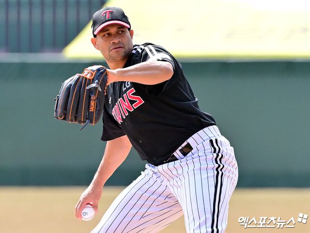 LG 투수 치리노스(사진)는 2025시즌 에르난데스와 함께 외국인 원투펀치로서 선발진에 활력을 불어넣으리라 많은 기대를 받고 있다. 엑스포츠뉴스 DB