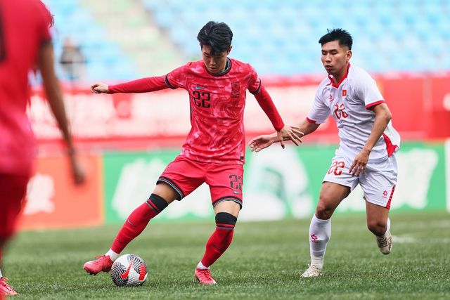 U-22 대표팀은 23일 중국 장쑤성 옌청 올림픽 스포츠센터 스타디움에서 열린 중국축구협회(CFA) 초청 U-22 4개국 친선대회 2차전에서 중국에 0-1로 졌다. 한국은 지난 20일 동남아 베트남과의 첫 경기에선 1-1로 비긴 것에 이어 이번 중국전 패배로 1무1패를 기록했다. 25일 우즈베키스탄과 최종전을 치른다. 대한축구협회