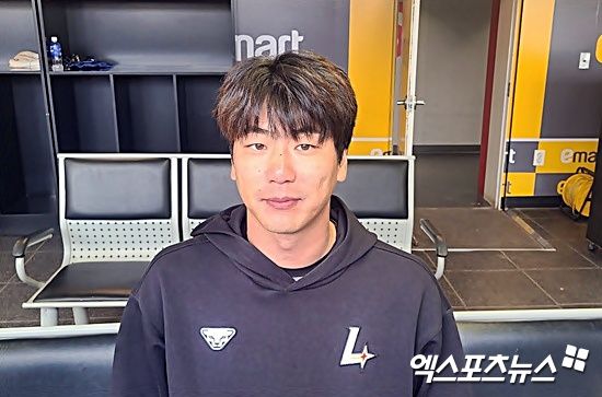 SSG 랜더스 투수 김광현이 23일 문학 두산전에 선발 등판해 5.2이닝 8탈삼진 2실점으로 시즌 첫 승과 함께 팀 개막 2연승을 이끌었다. 문학, 김근한 기자