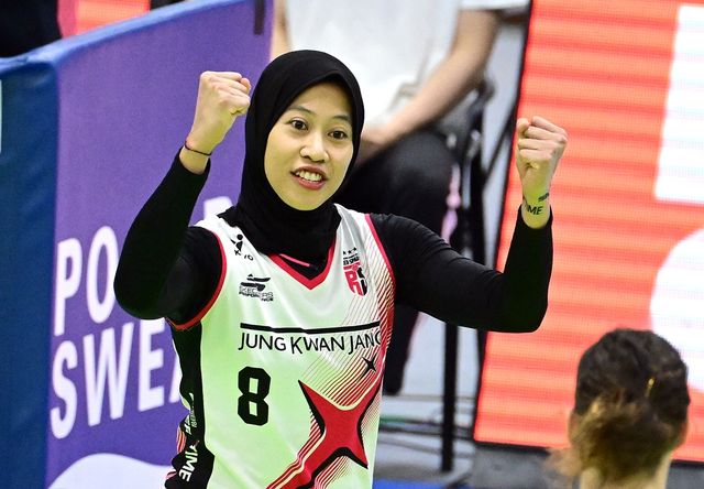 여자프로배구 정관장 메가가 25일 수원체육관에서 열린 V리그 여자부 플레이오프 1차전 현대건설전에서 득점 후 세리머니하고 있다. KOVO