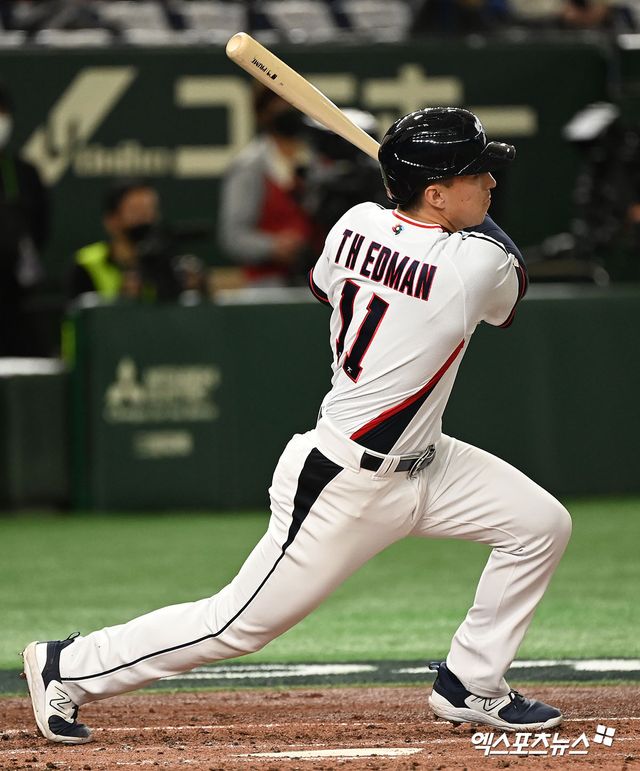 LA 다저스 핵심 유틸리티 플레이어로 발돋움한 토미 에드먼이 2026 WBC 한국 대표팀에 다시 발탁될 수 있을까. 엑스포츠뉴스 DB