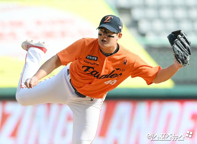 한화 투수 김서현(사진)은 27일 잠실구장에서 열릴 '2025 신한 SOL Bank KBO 리그' LG와 정규시즌 3차전부터 마무리 투수를 맡는다. 부진 끝에 퓨처스리그로 향한 주현상의 빈자리를 채운다. 엑스포츠뉴스 DB