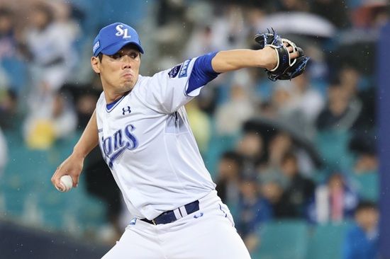 삼성 라이온즈가 지난 27일 대구 NC전에서 마무리 투수 김재윤의 4실점 부진과 함께 대패를 당했다. 외국인 타자 디아즈도 주중 시리즈 12타수 1안타 부진에 빠졌다. 삼성 라이온즈