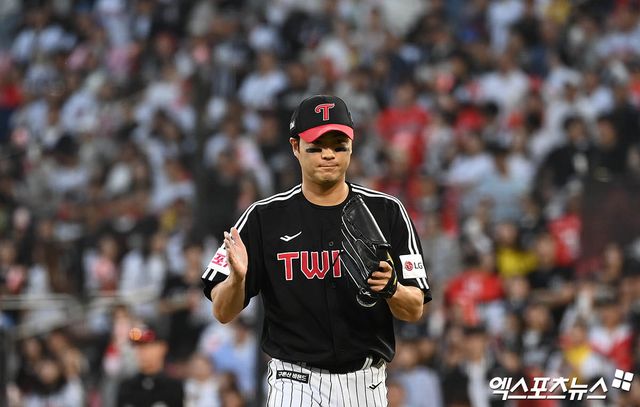 LG 투수 백승현은 28일 NC파크에서 열린 '2025 신한 SOL Bank KBO 리그' NC와 정규시즌 1차전에서 7회말 구원 등판했다. 7회말 1사 1,2루 위기를 지우는 등 ⅔이닝 무실점으로 활약. 승리 투수가 됐다. 엑스포츠뉴스 DB