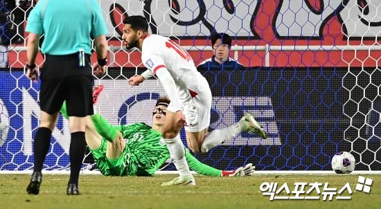 포항과 울산이 29일 오후 4시 30분 포항 스틸야드에서 ‘하나은행 K리그1 2025’ 6라운드 ‘동해안 더비’ 맞대결에 나설 선발 명단을 발표했다. 엑스포츠뉴스DB