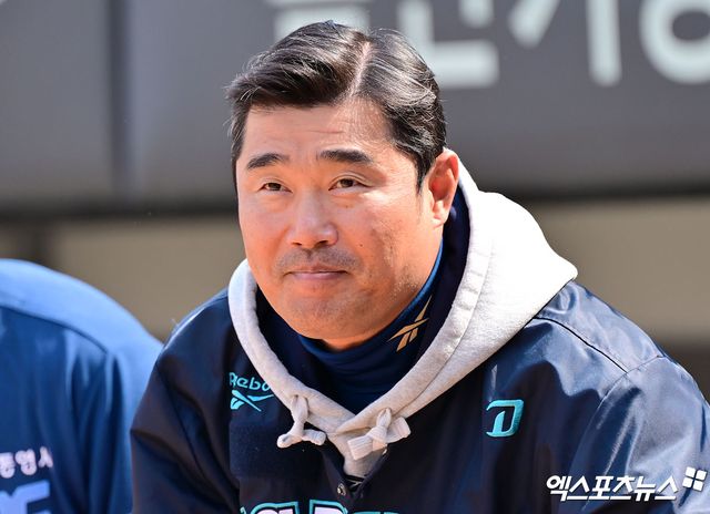 이호준 NC 감독은 29일 창원 NC파크에서 열릴 '2025 신한 SOL Bank KBO 리그' LG와 정규시즌 2차전을 앞두고 필승 의지를 밝혔다. 엑스포츠뉴스 DB