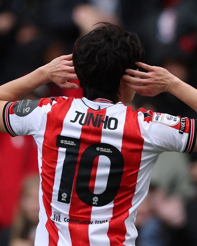 배준호와 양민혁이 30일(한국시간) 영국 스토크에 있는 브리타니아 스타디움에서 열린 2024-2025시즌 잉글랜드 챔피언십(2부) 39라운드 맞대결에서 나란히 득점포를 가동했다.&nbsp;스토크