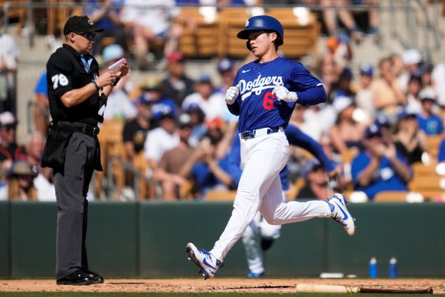 다저스 내야수 김혜성은 30일(한국시간) 콘스텔레이션 필드에서 열린 '2025 마이너리그' 슈거랜드전에서 1번타자 유격수로 선발 출전했다. 이날 역전 결승타를 포함해 3타수 2안타 4타점 1득점 2볼넷으로 만점 활약하며 8-2 팀 승리에 힘을 보탰다. 연합뉴스 AP